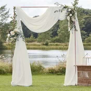 Stof backdrop creme 2m x 6,2m bryllup