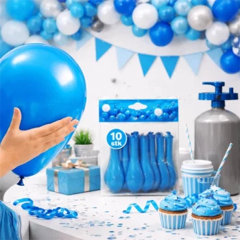 Blå balloner 30 cm pustes op med helium til fødselsdag og fest dekoration med kage og pynt