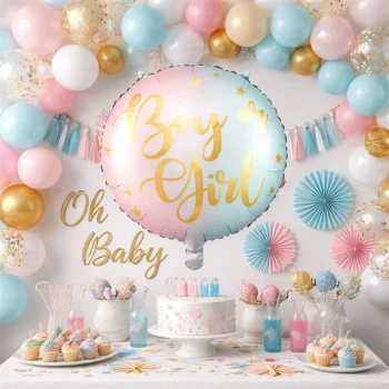 Gender reveal fest med Boy or Girl folieballon, pyntet festbord, balloner og babyshower dekoration