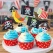 Pirat cupcakes med kagepynt toppers til børnefødselsdag med pirat tema og cupcakes pynt