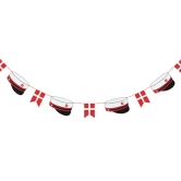 Guirlande Rød studenterhue og flag 3,8m studenterpynt