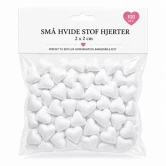 Små hvide stof hjerter 2x2 cm 100 stk i pose til bryllup, barnedåb, konfirmation og romantisk bordpynt